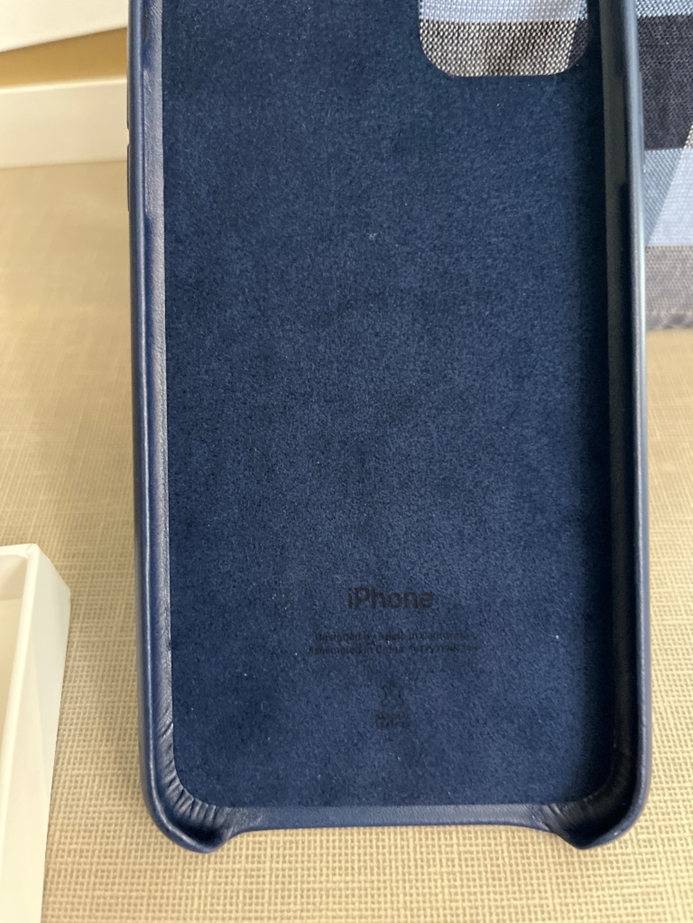 New Apple Leather Case for iPhone 11 Pro Max - Deep Blue - Picture 5 of 8